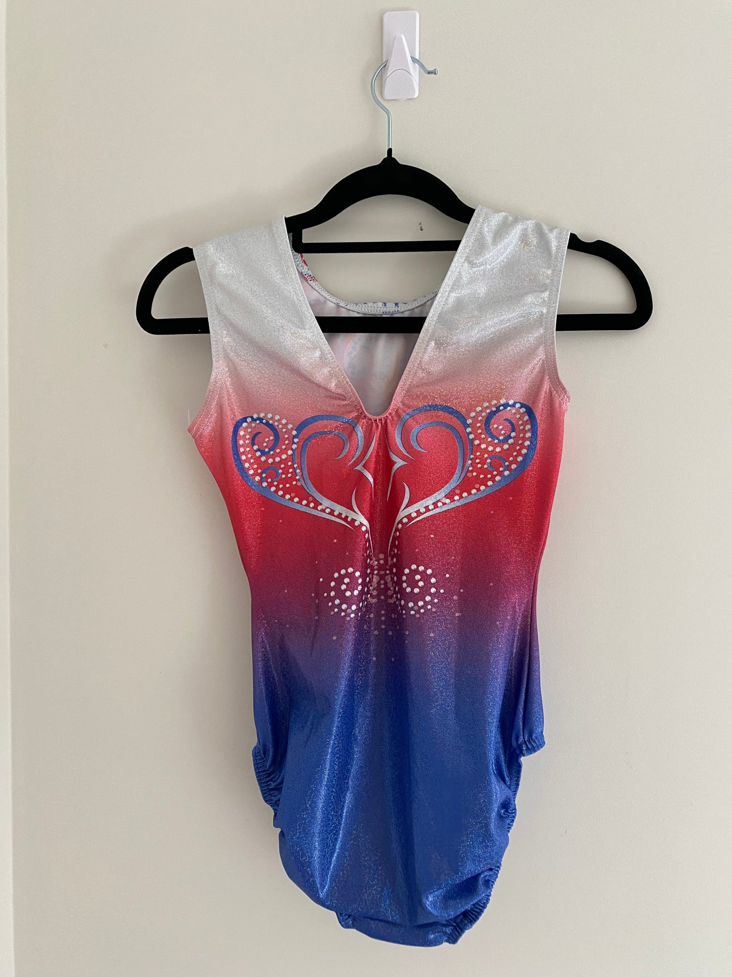 Milano Blue, pink, red and white ombre with detail